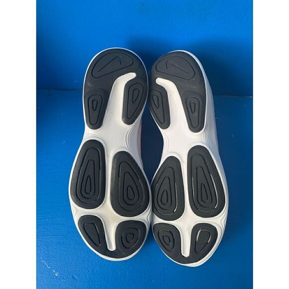 Nike Womens Revolution 4 AH8799-016 Gray Running Shoes Sneakers Size 9.5 W - Picture 5 of 6